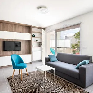 https://appartement-de-standing-avec-grande-terrasse.hotels-rhonealpes.com